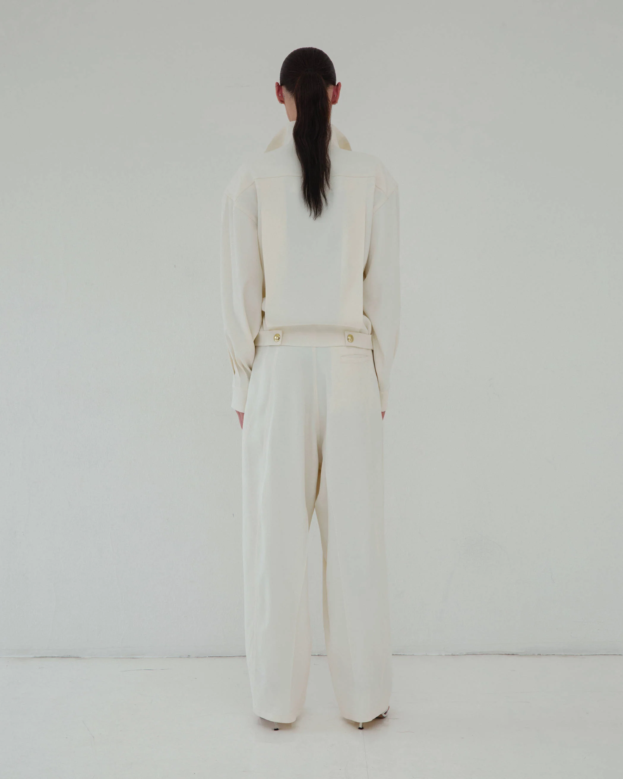 JOAN - SARTORIAL CROP BOMBER JACKET - Image 4