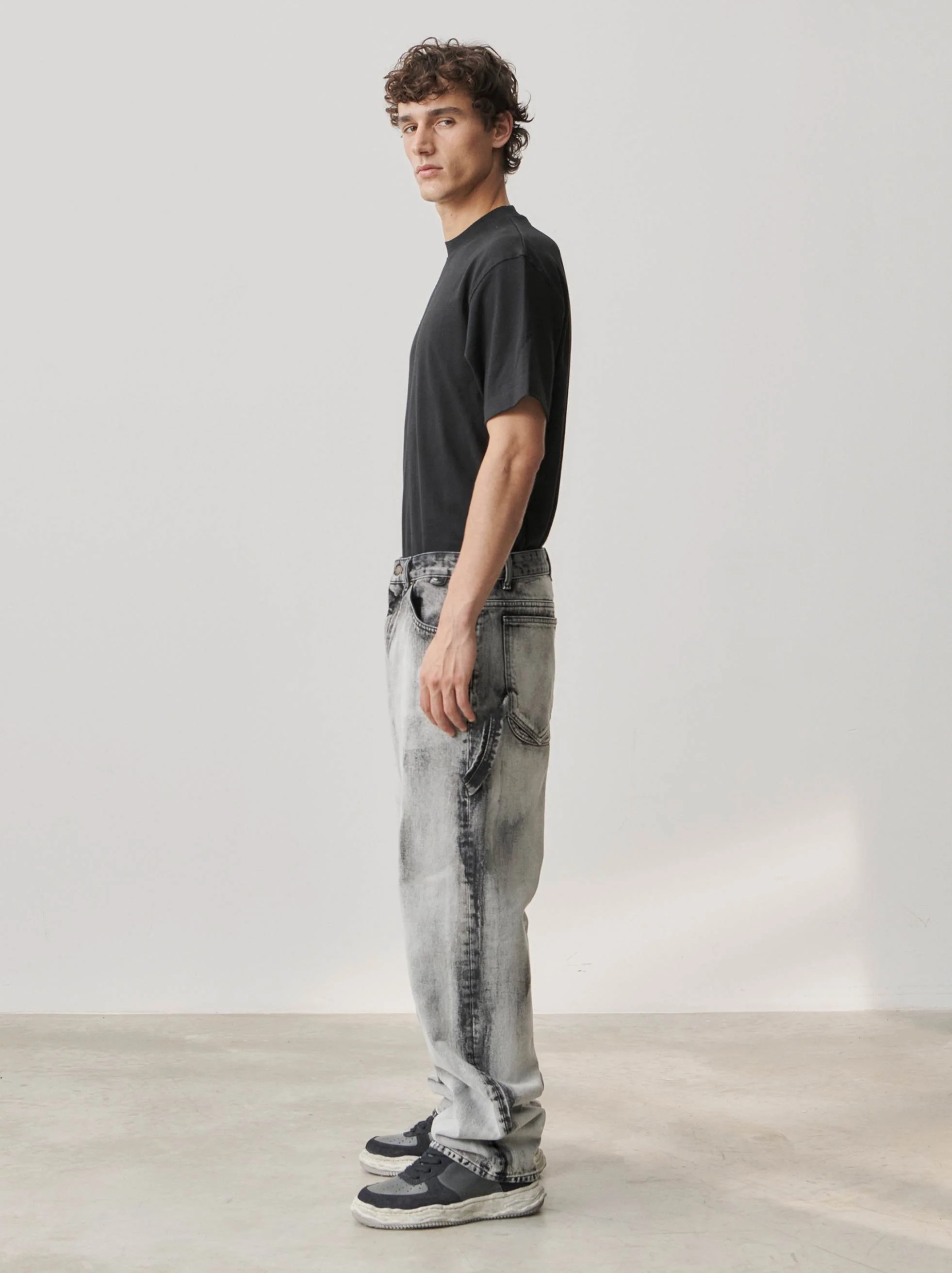 JOHN - HAND BLEACHED RELAX FIT WORKER DENIM - Image 2
