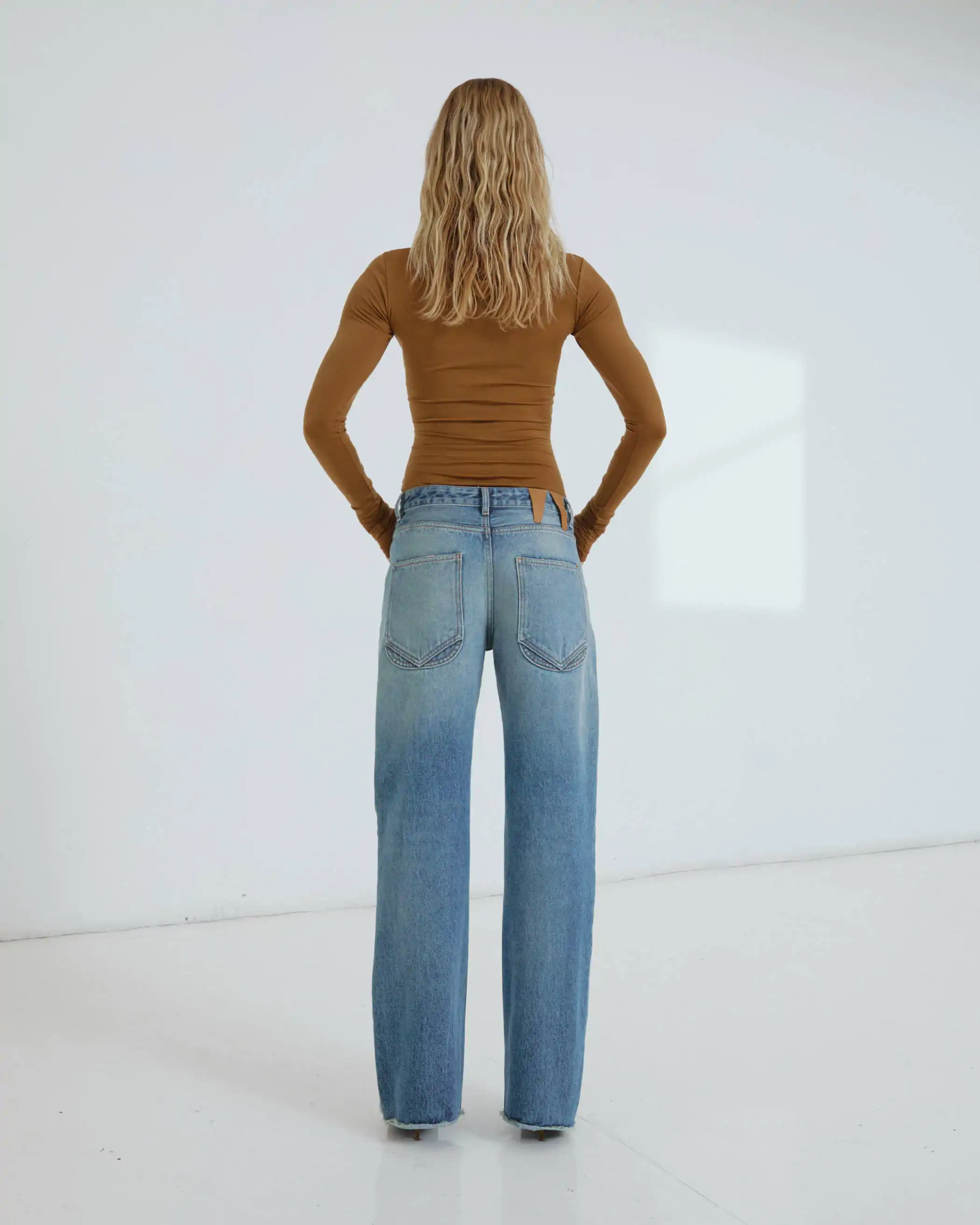 LARA - RELAXED FIT CARPENTER DENIM - Image 2