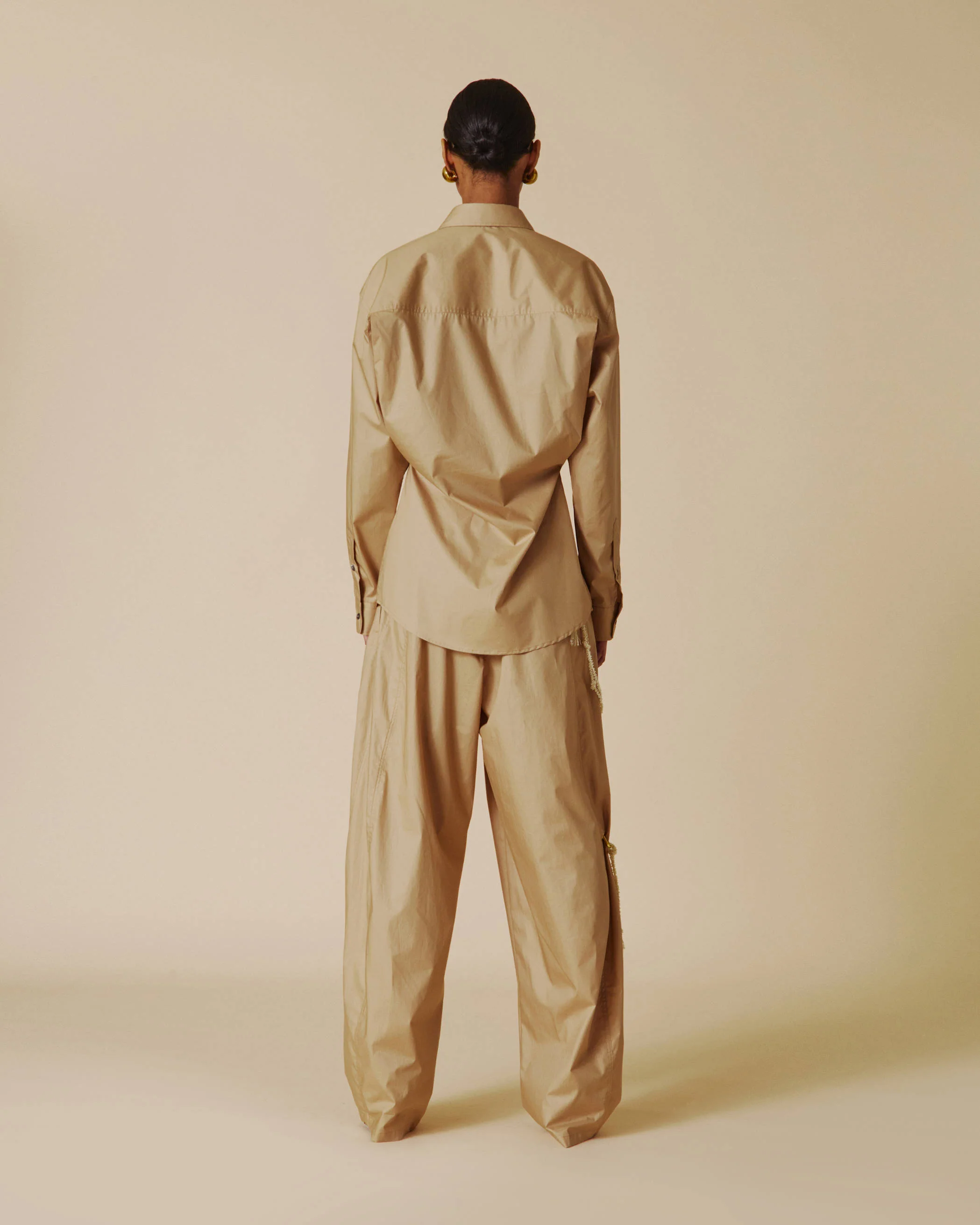 PHEBE - FAUX PEARL ADORNED RELAXED PANTS - Image 4